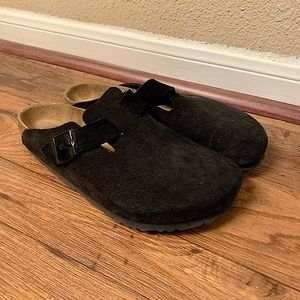 Birkenstock Bostons black size 9